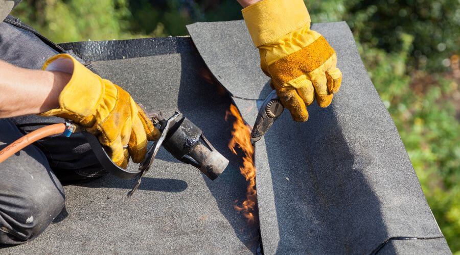 Professional gutter cleaning in Hockley, TX